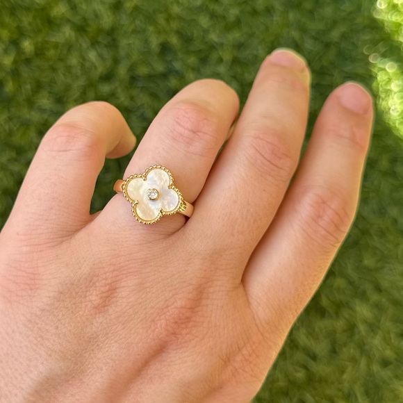 Alhambra Style Gold and White Clover Ring - Picture 2 of 5
